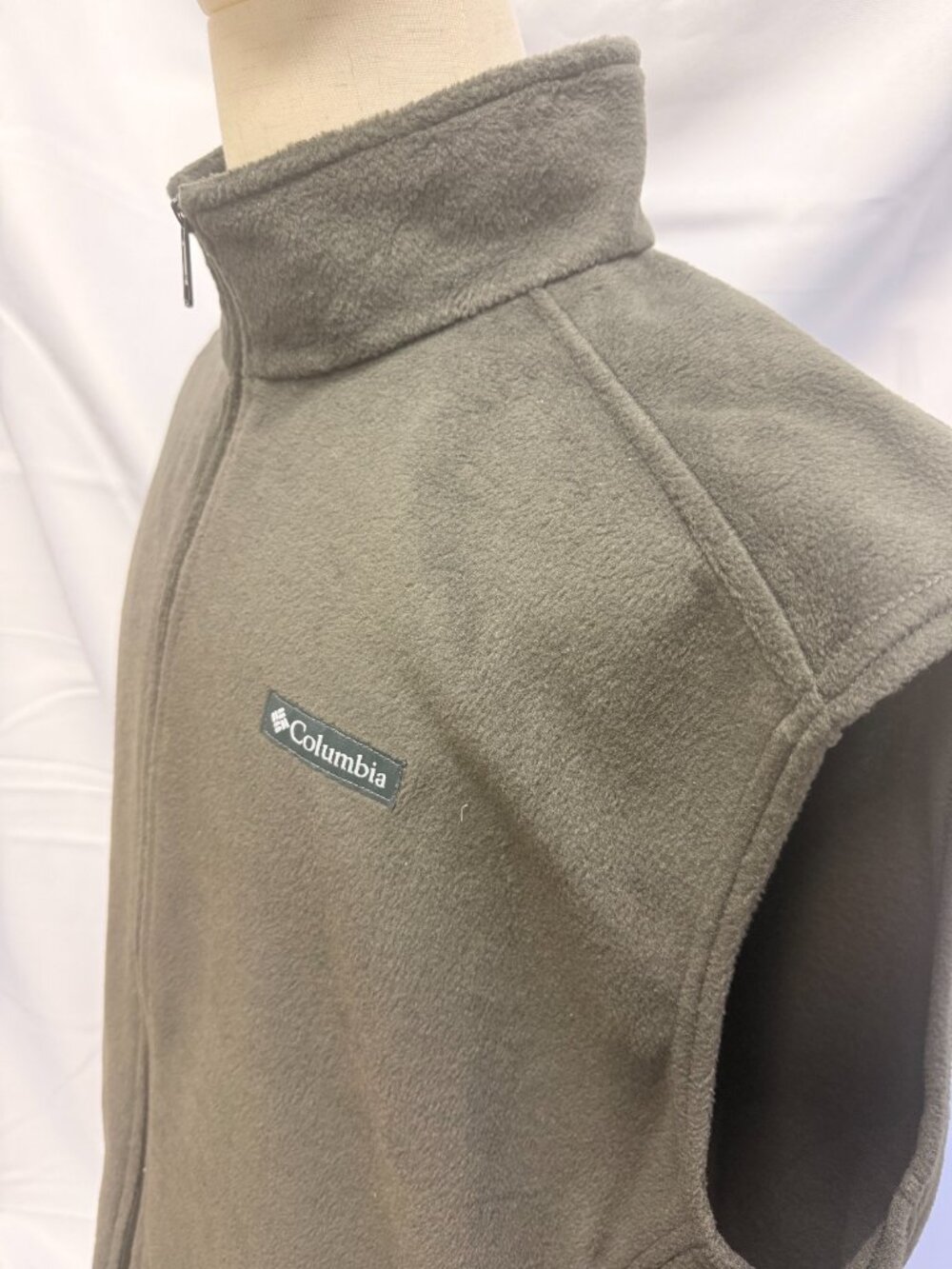 Columbia Steens Mountain Fleece Vest Mens XXL Gray Full Zip Outdoor AM1535